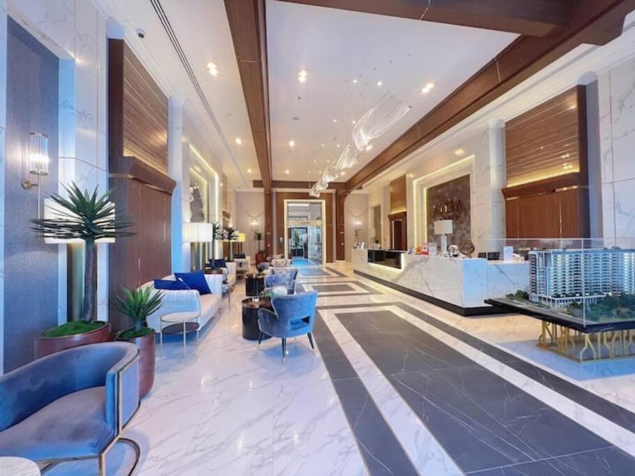 Modern Style Room With Sky Pool 古城边天际泳池公寓 Chiang Mai Exterior photo