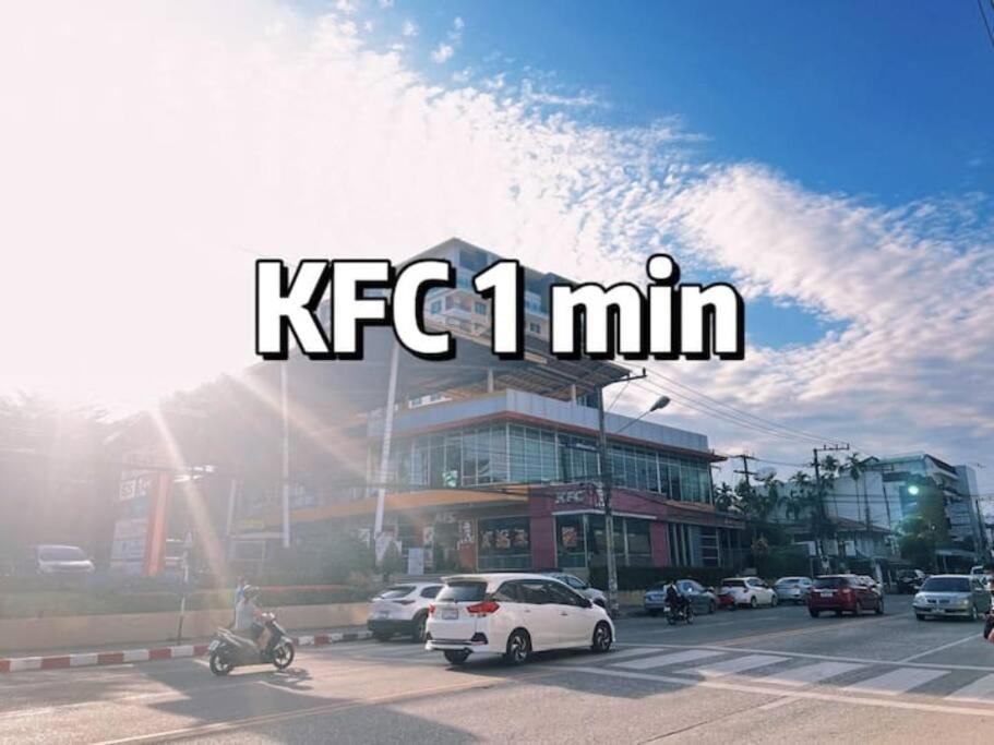 Modern Style Room With Sky Pool 古城边天际泳池公寓 Chiang Mai Exterior photo